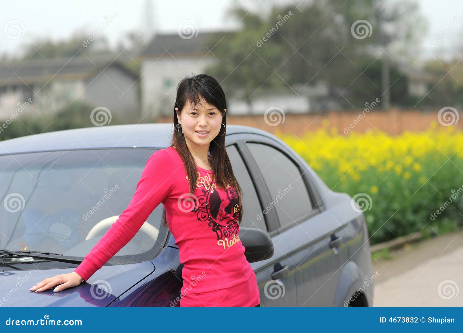 Girl s showing off stock photo. Image of girl, outdoors - 4673832