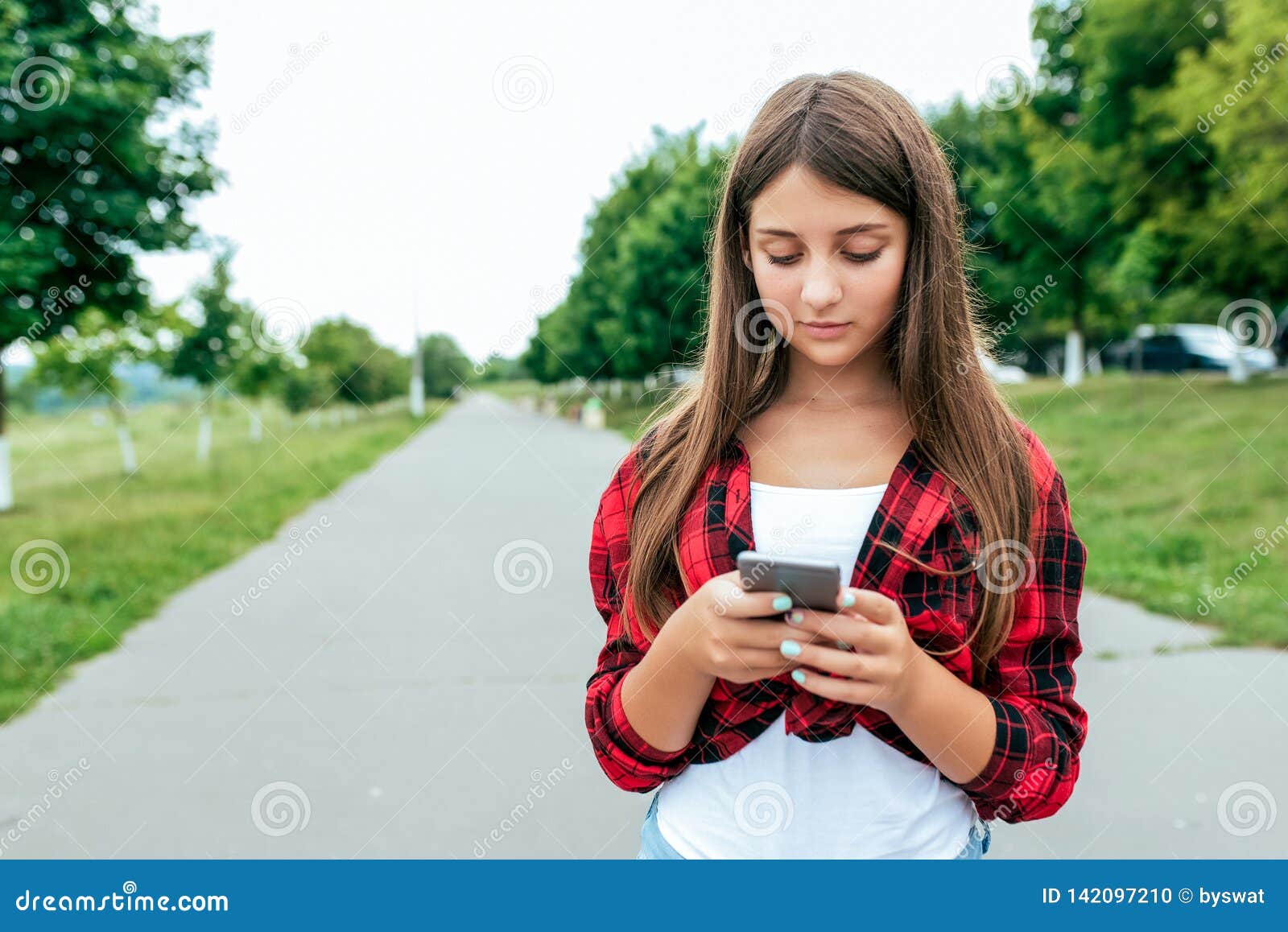 online chatting with girls online chatting with girls