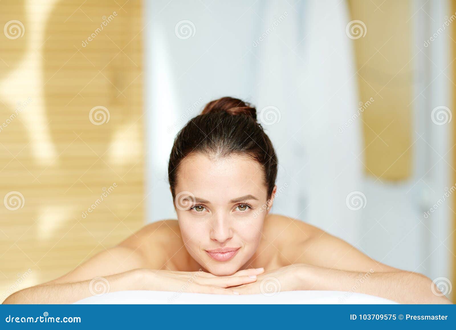 Girl In Spa Salon Stock Image Image Of Luxury Sauna 103709575