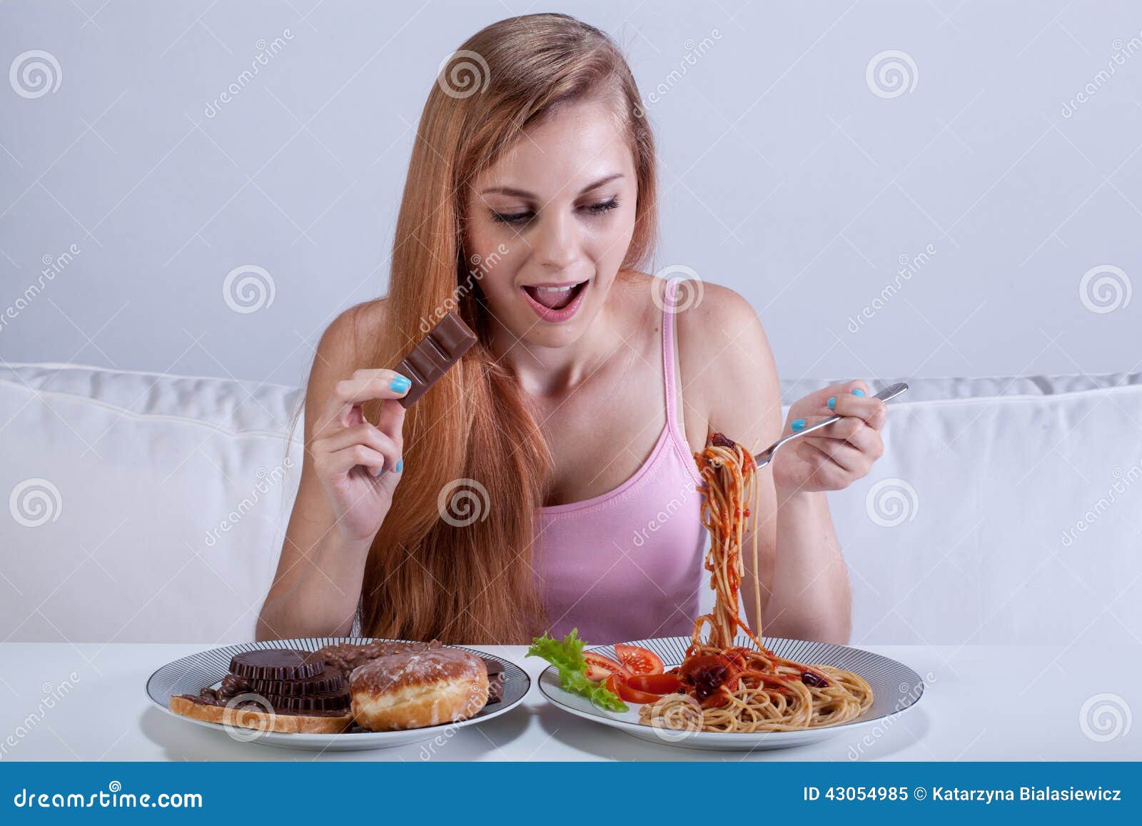 girl suffering from bulimia eats dinner