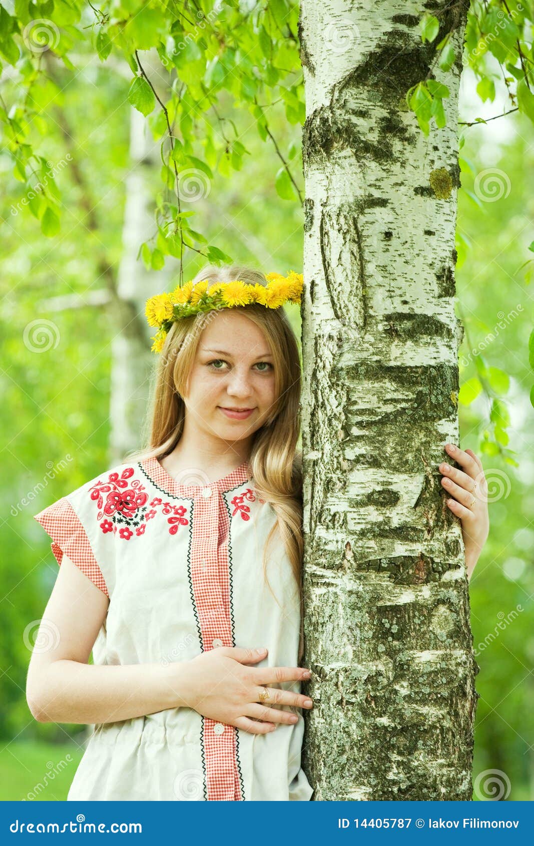 Girl in Traditional Clothes Stock Image - Image of happy, park: 14405787