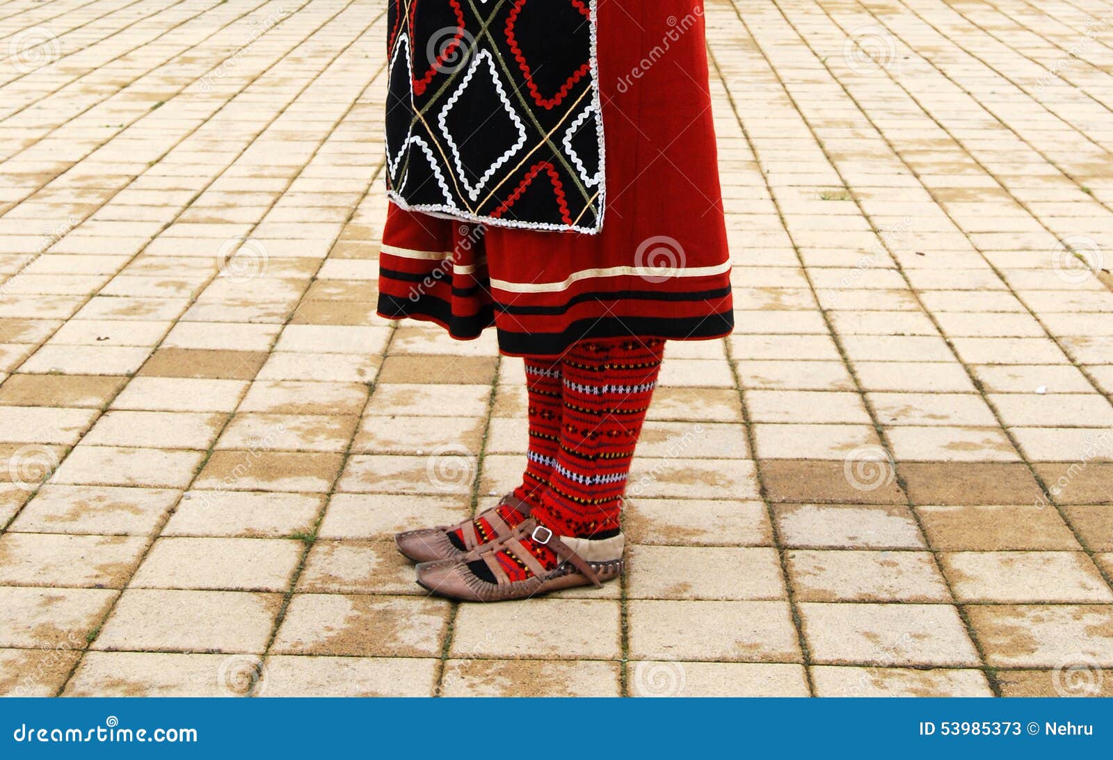 Girl in a Traditional Macedonian Costume, Details Stock Image - Image of  bulgaria, hand: 53985373