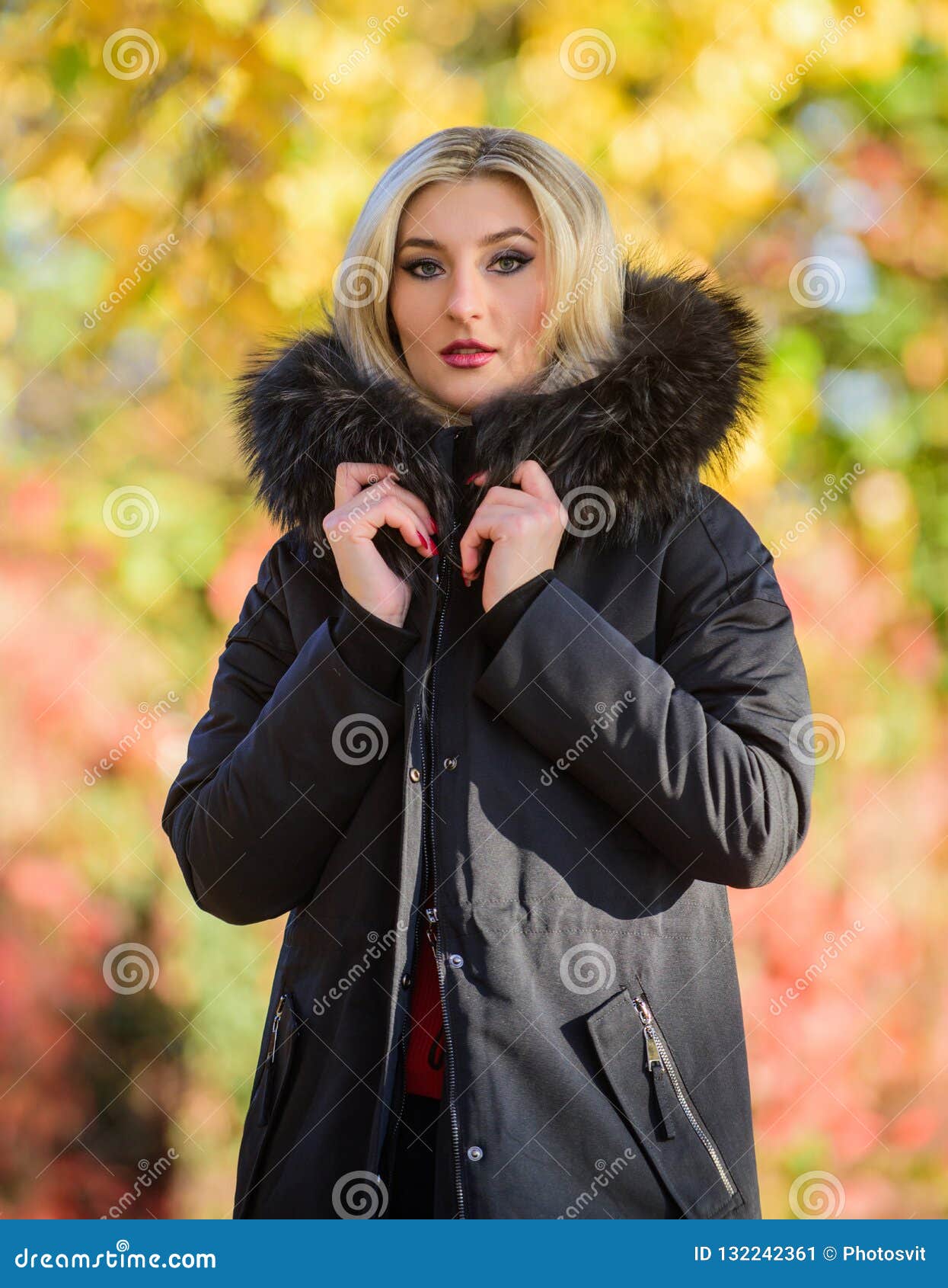 Girl Wear Parka while Walk Park. Autumn Season Fashion Concept. Puffer ...