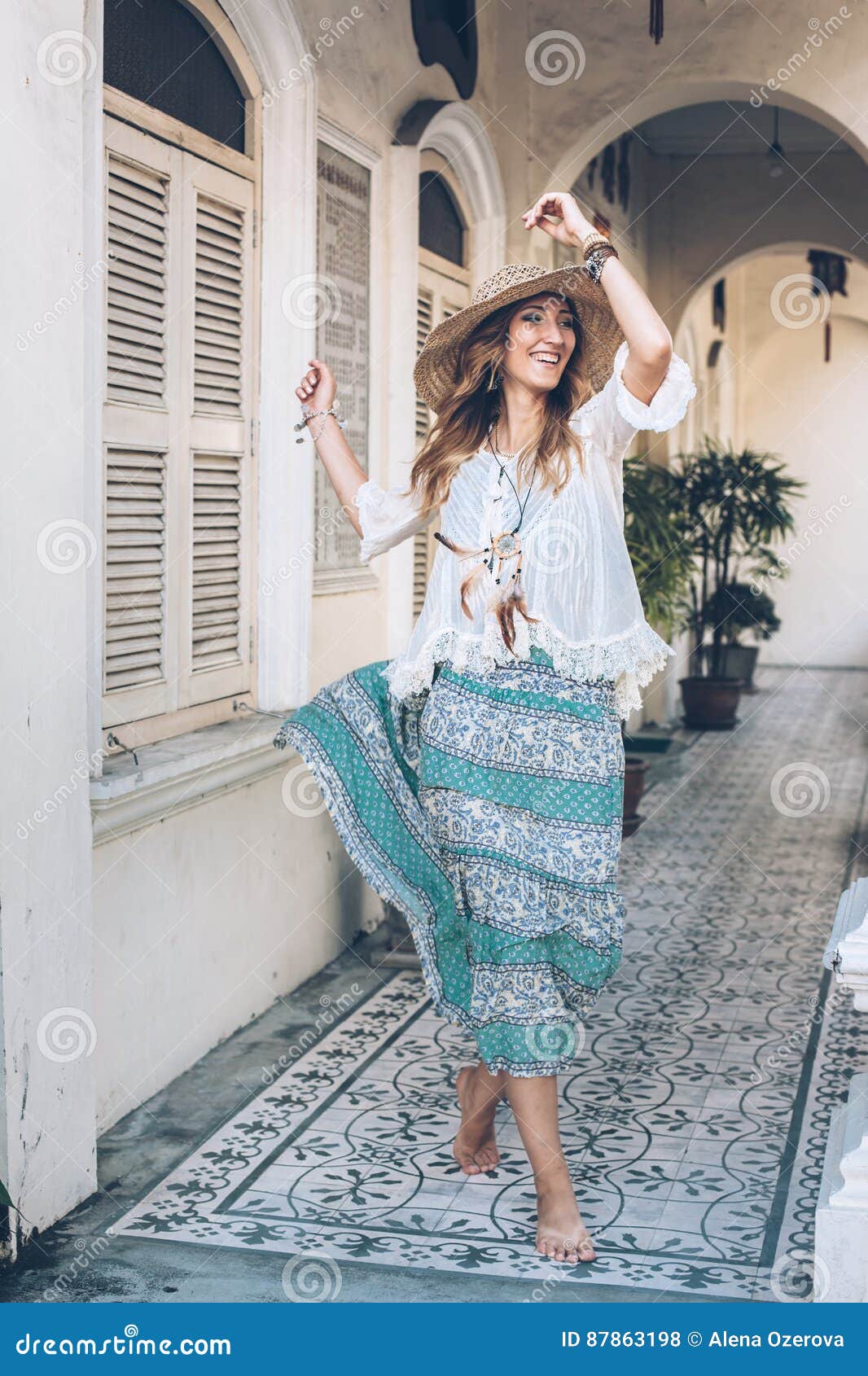 Girl Wearing Boho Chic Clothing Stock Photo - Image of boho, hipster:  87863198