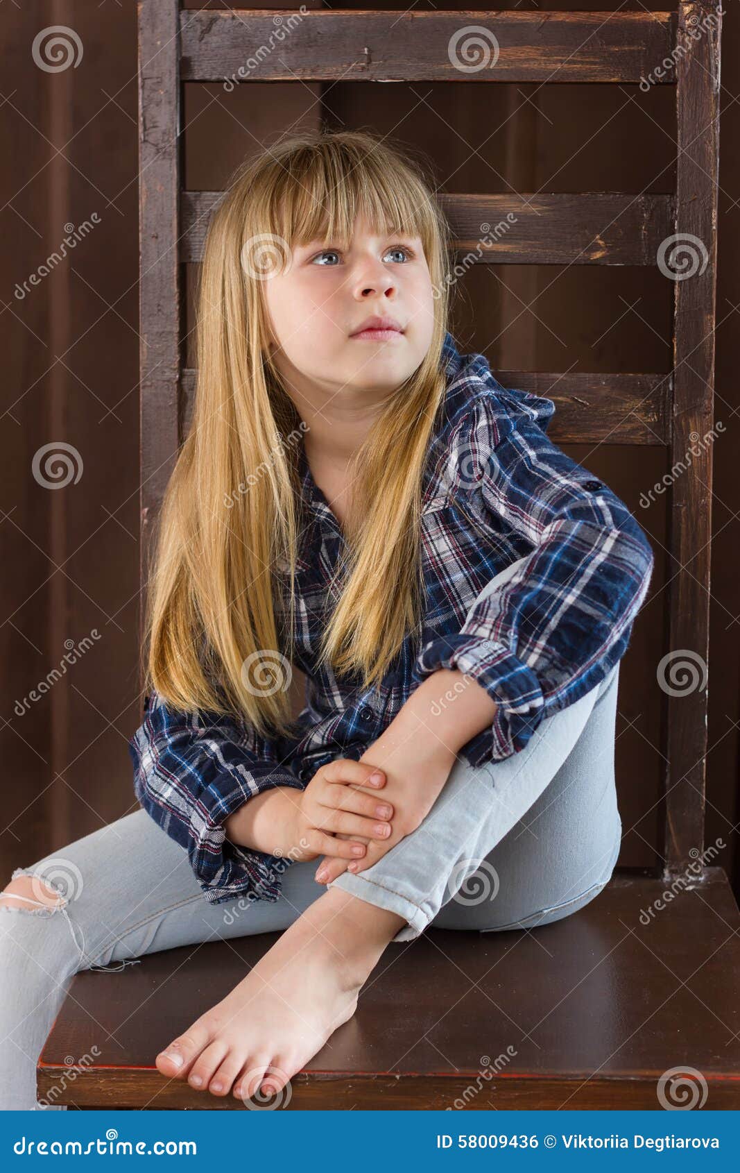 blue eyes brown hair 10 year old girl 7 years from now blue eyes brown hair 10 year old girl 7 years from now