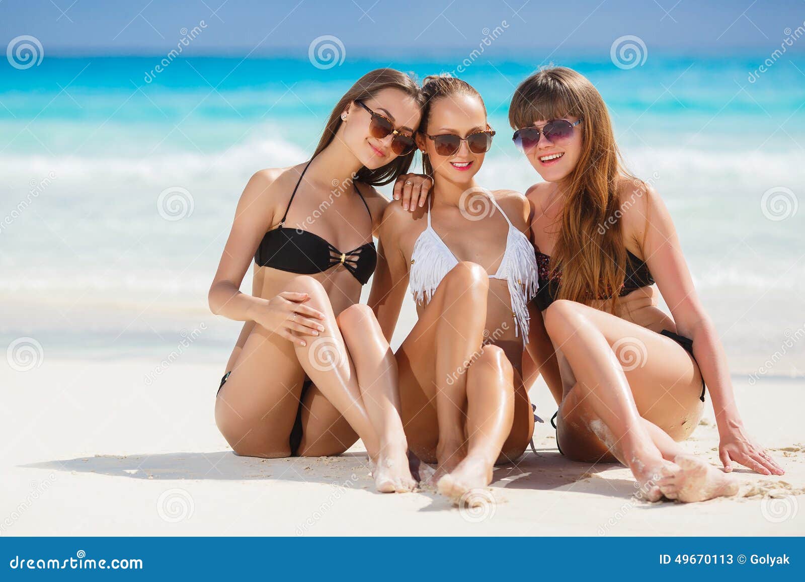 Young Teen Girls Beach Bikinis