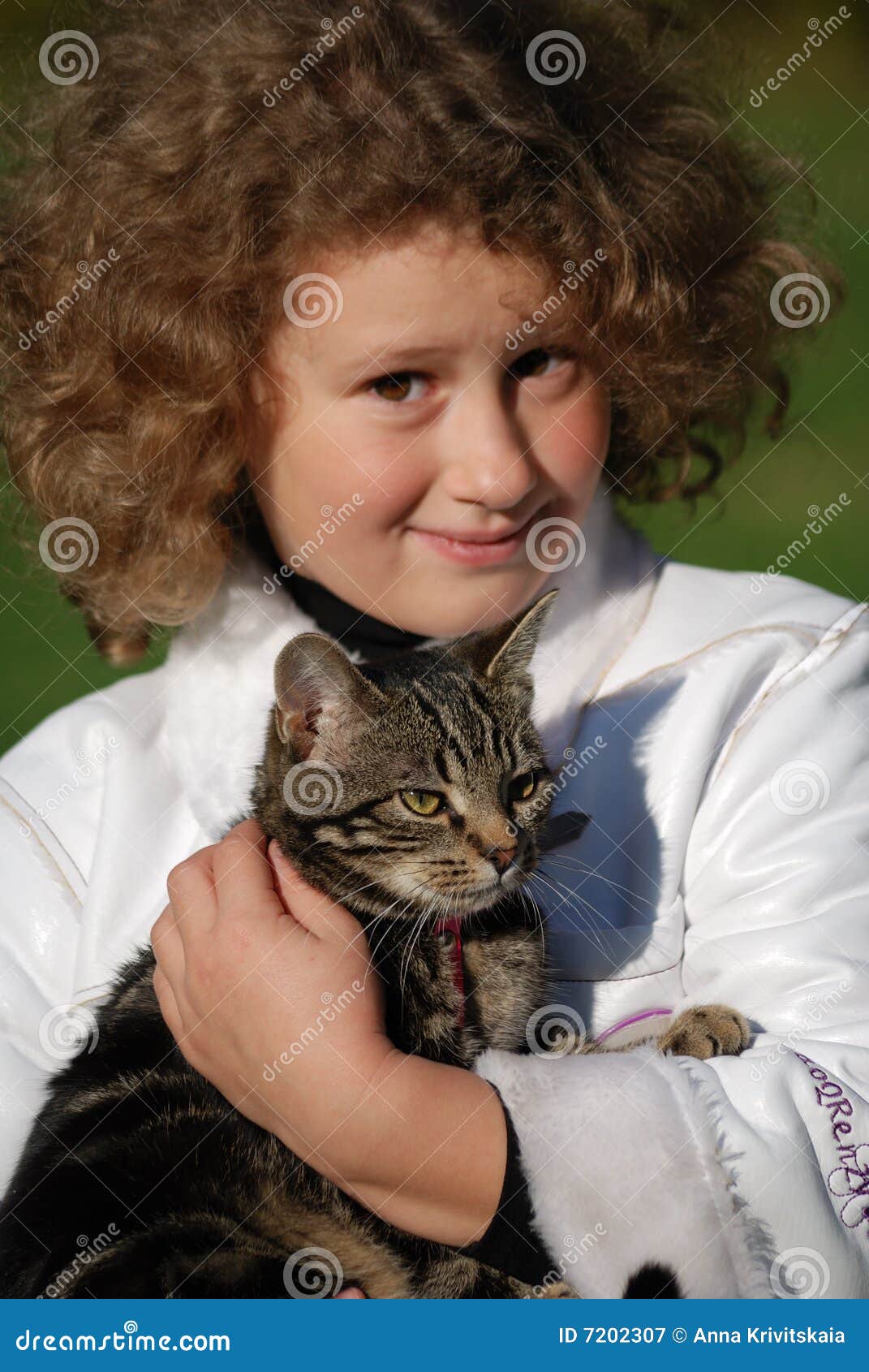 Girls Cat Stock Image. Image Of Children, Expression, Face - 7202307