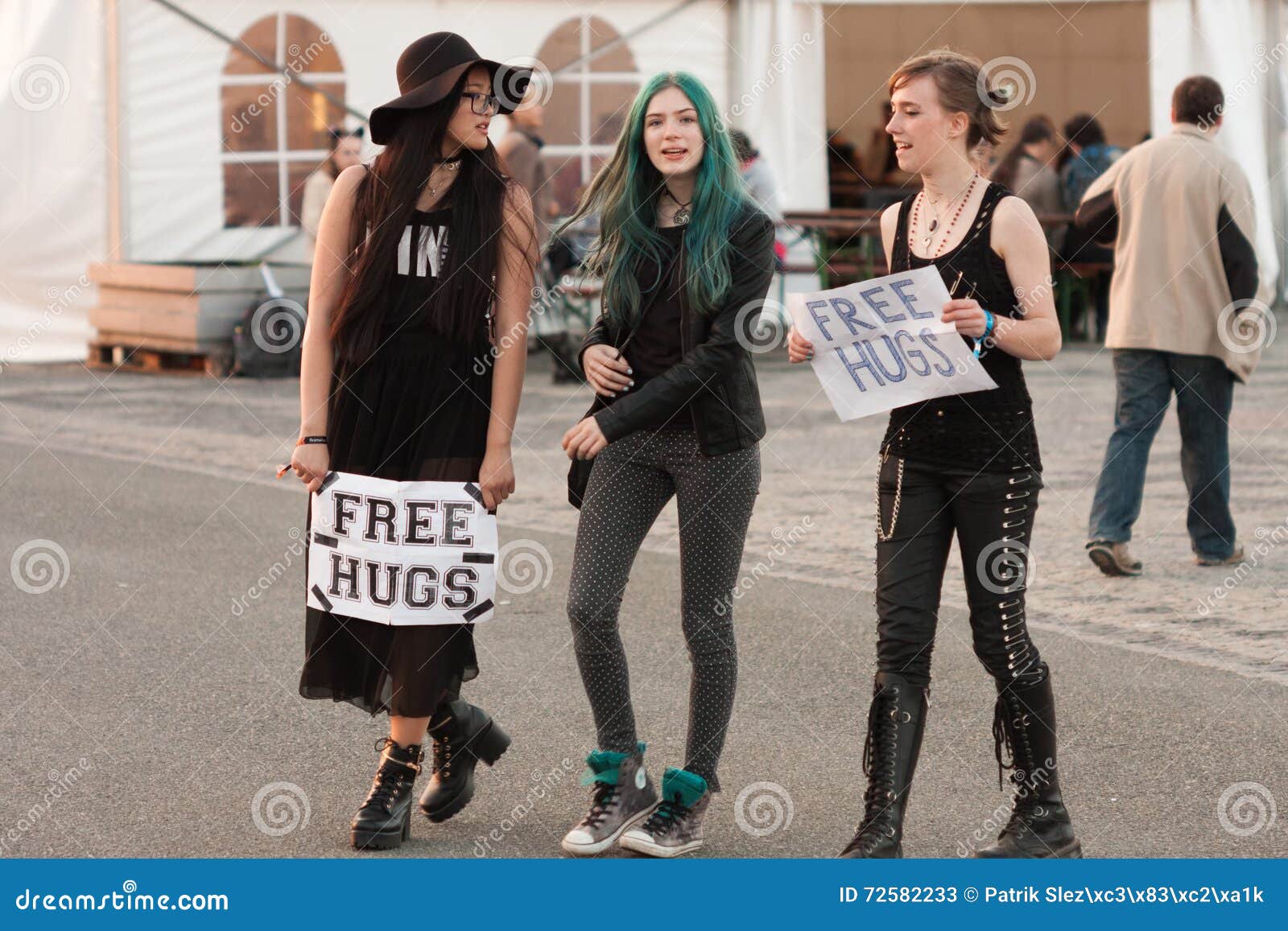Girls Holding a Sign Free Hugs at Animefest Editorial Stock Photo - Image  of czech, japanese: 72582233