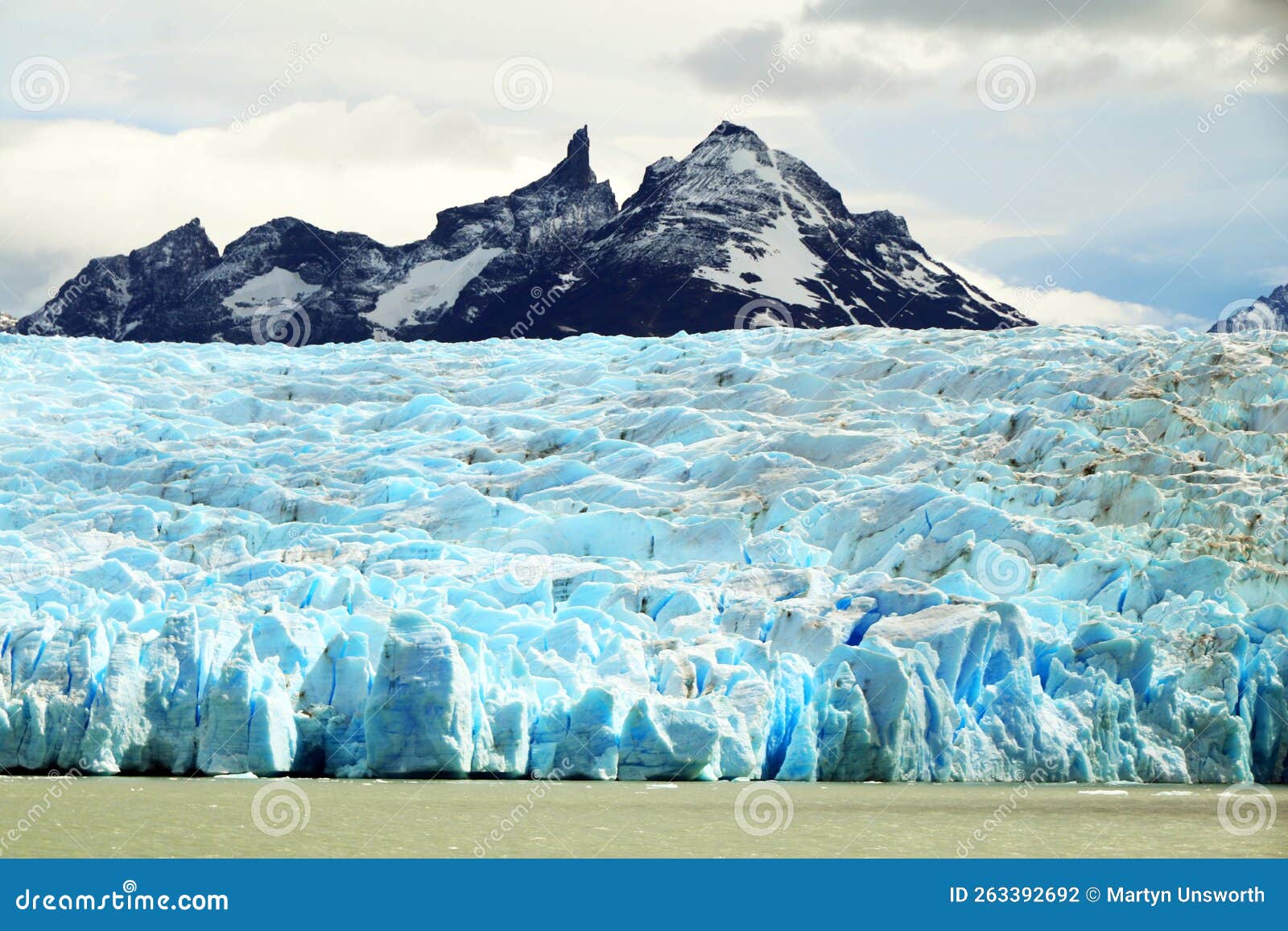 glaciar grey in torres del paine national park, chile