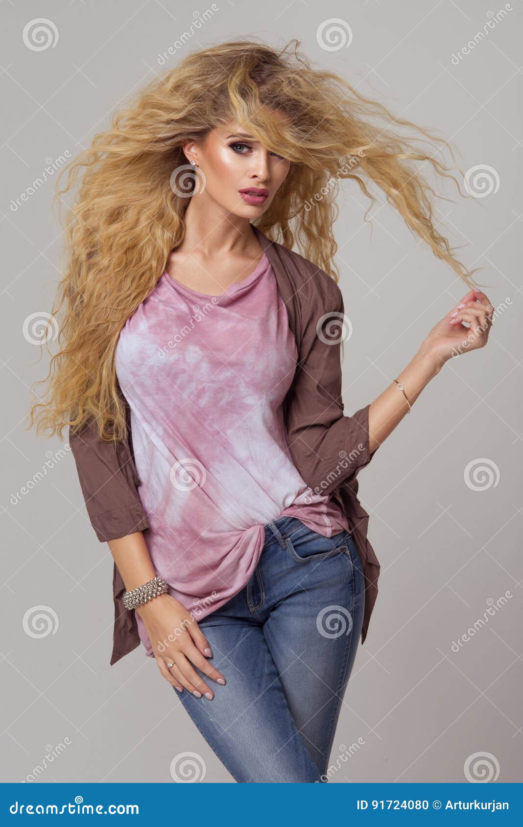 Glamorous Curvy Blonde Woman Stock Photo - Image of fashion, pastel ...