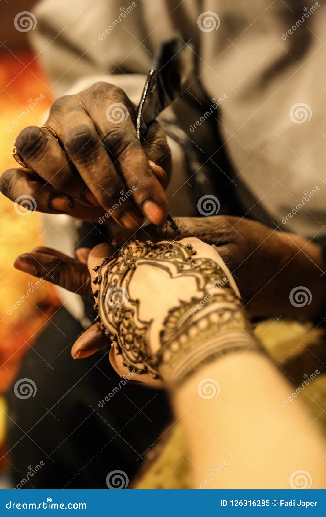 The Glamourous of Arabic Henna Art Stock Image - Image of drawing, henna:  126316285