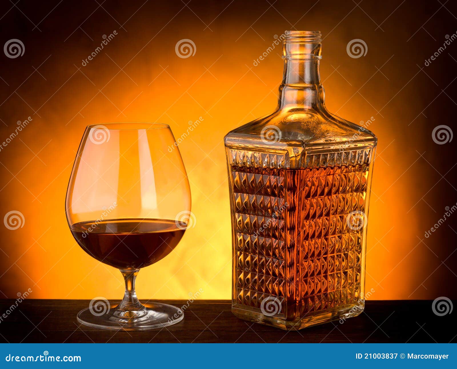 Glass and bottle of liquor stock image. Image of elegant 21003837