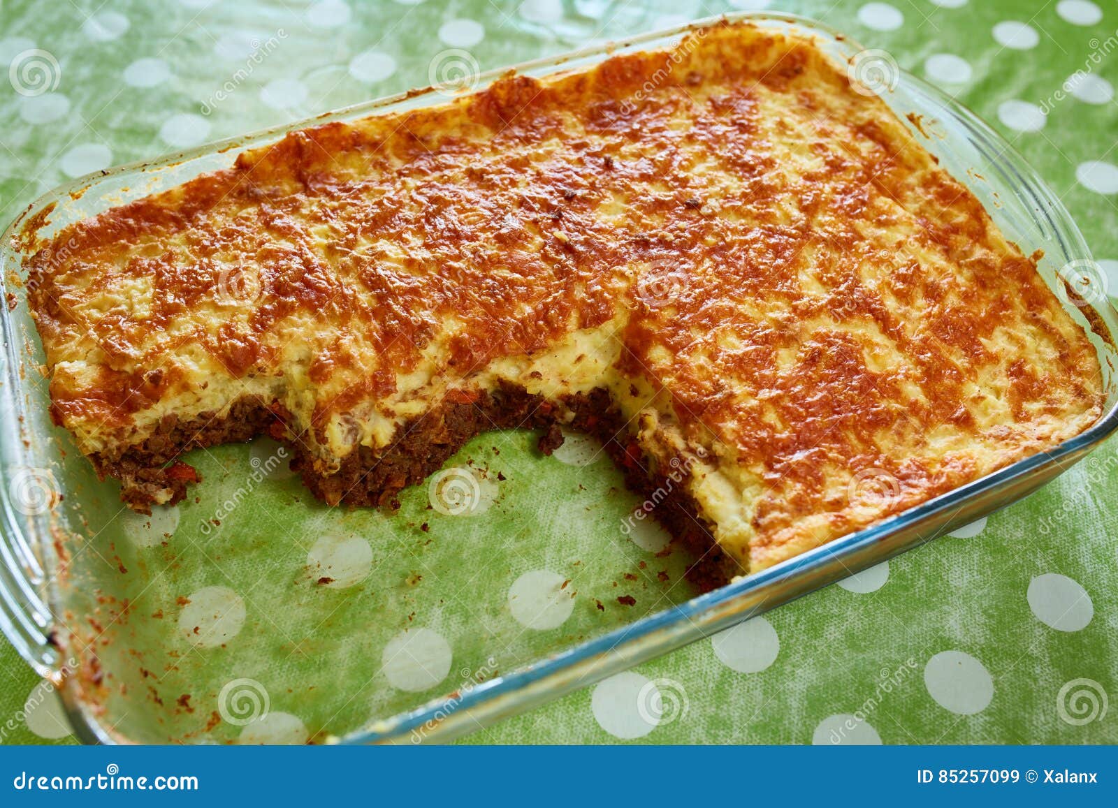 Cottage pie in a casserole stock image. Image of macro 85257099