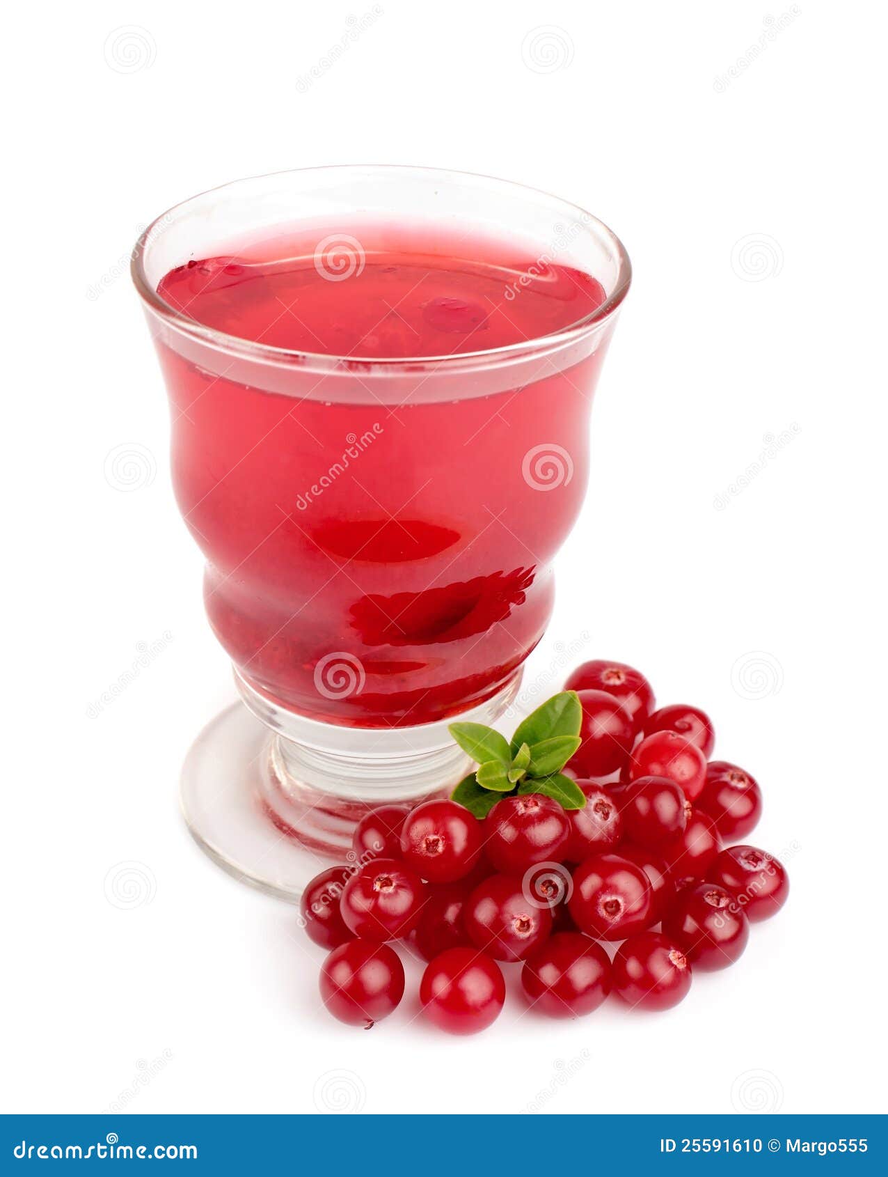 glass of cranberry juice