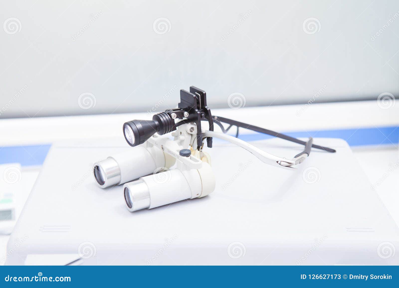 Glassesmicroscope of the Dentist, Spectacles Magnifying Binocular