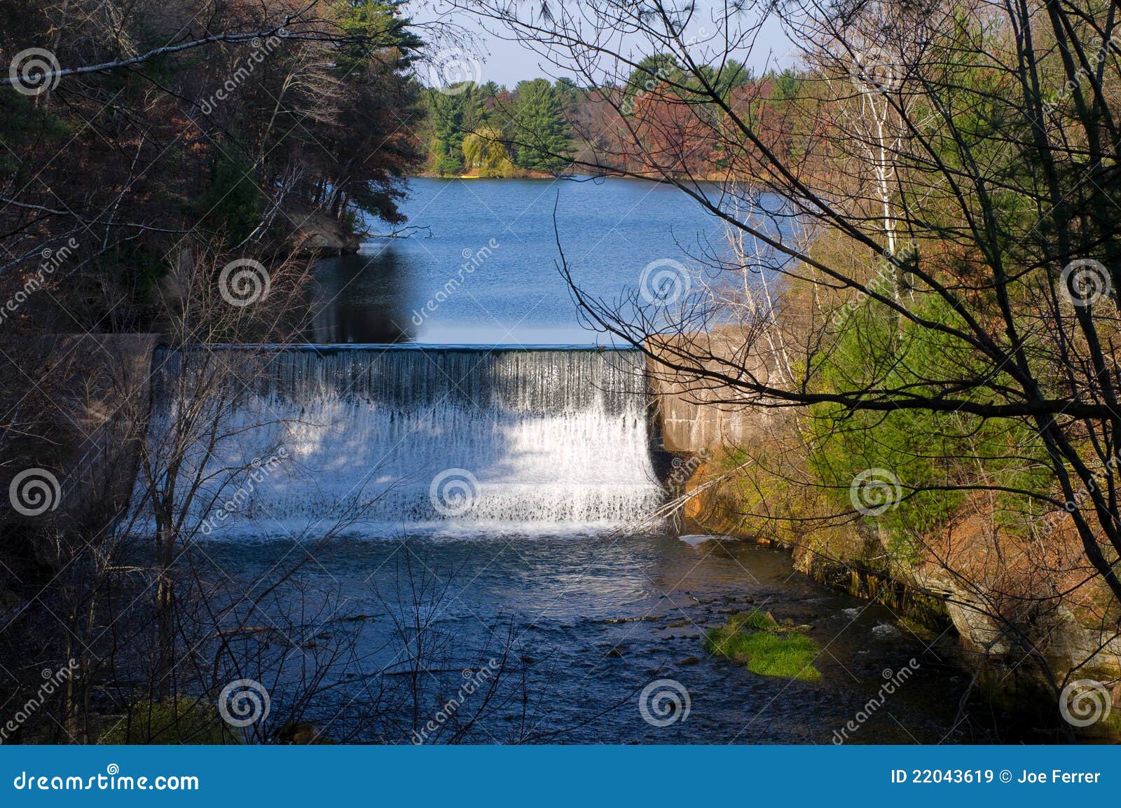 Glen Loch Dam in Chippewa Falls Stock Image Image of lake, irvine