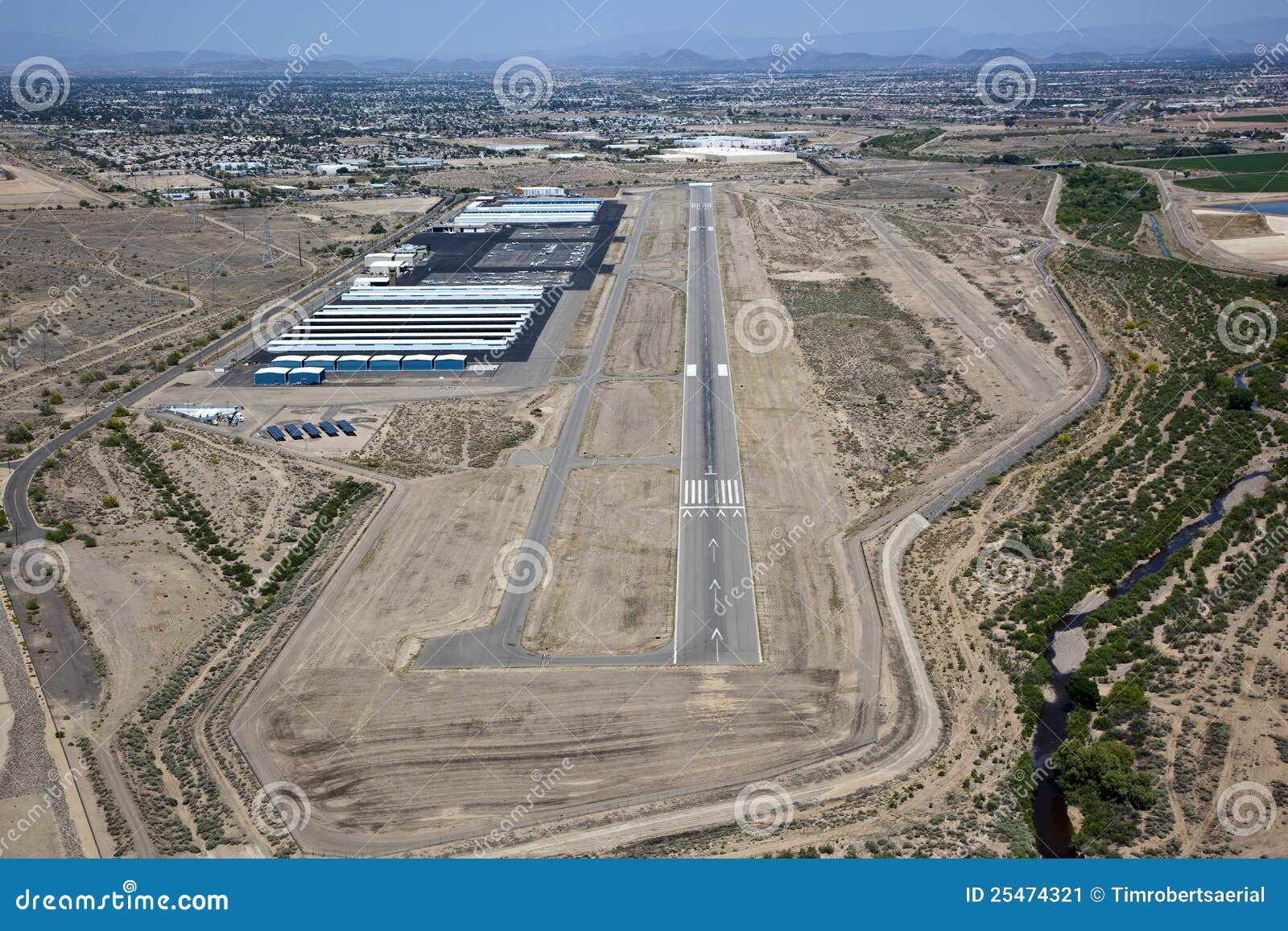 Glendale Airport stock image. Image of aviation, runway 25474321