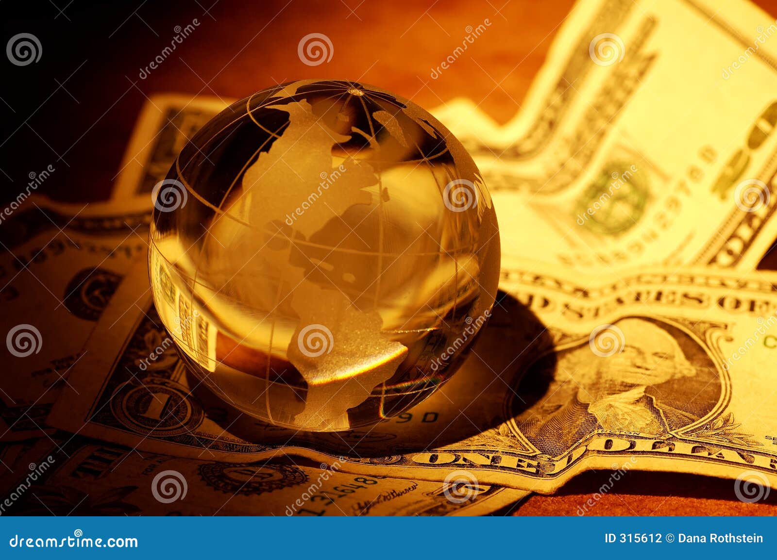global-finance-315612.jpg