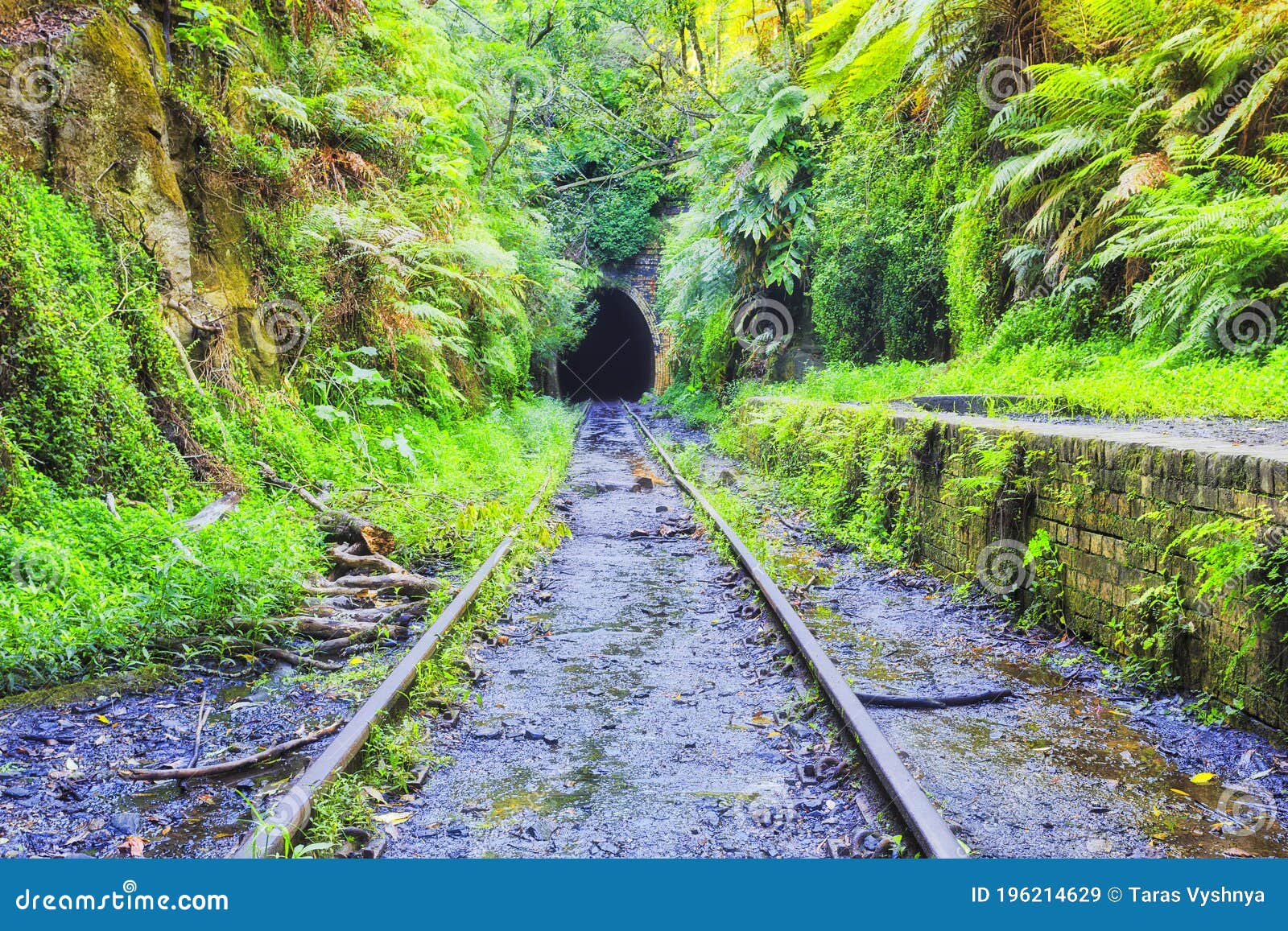 glow warm tunnel rails entrance