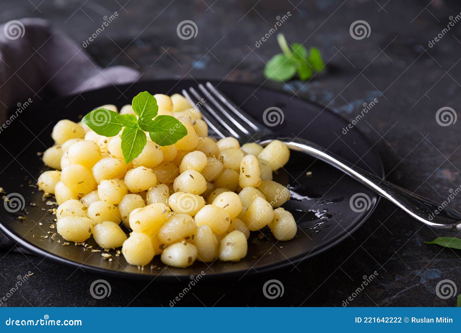 Gnocchi with Olive Oil, Garlic and Basil Stock Photo Image of gnocchi