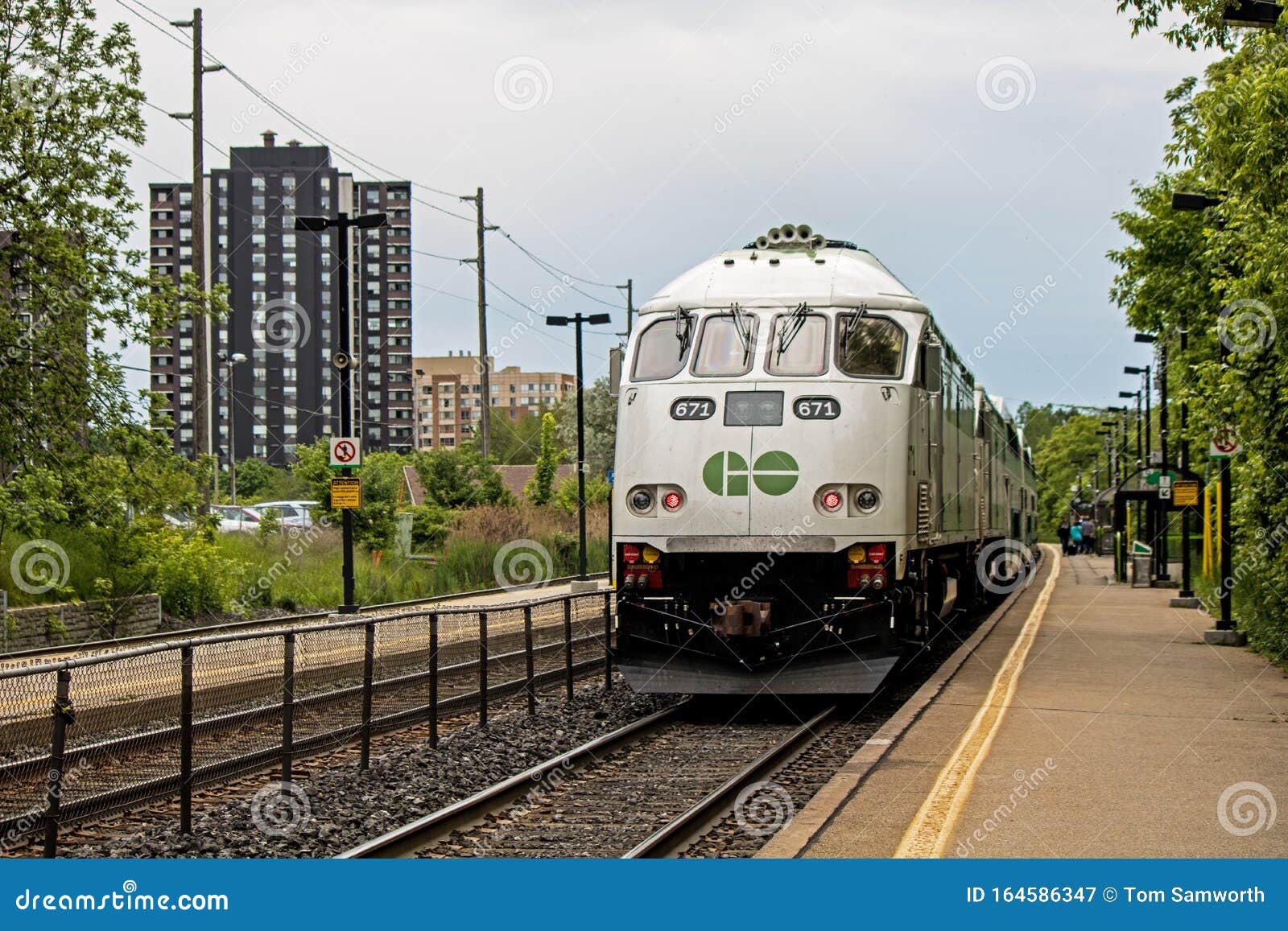 GO Train Stopped at Long Branch Station in Mississauga, Ontario
