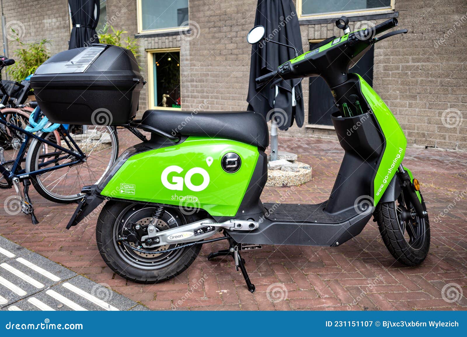 GO sharing e-Scooter editorial photography. Image of transportation -  231151107