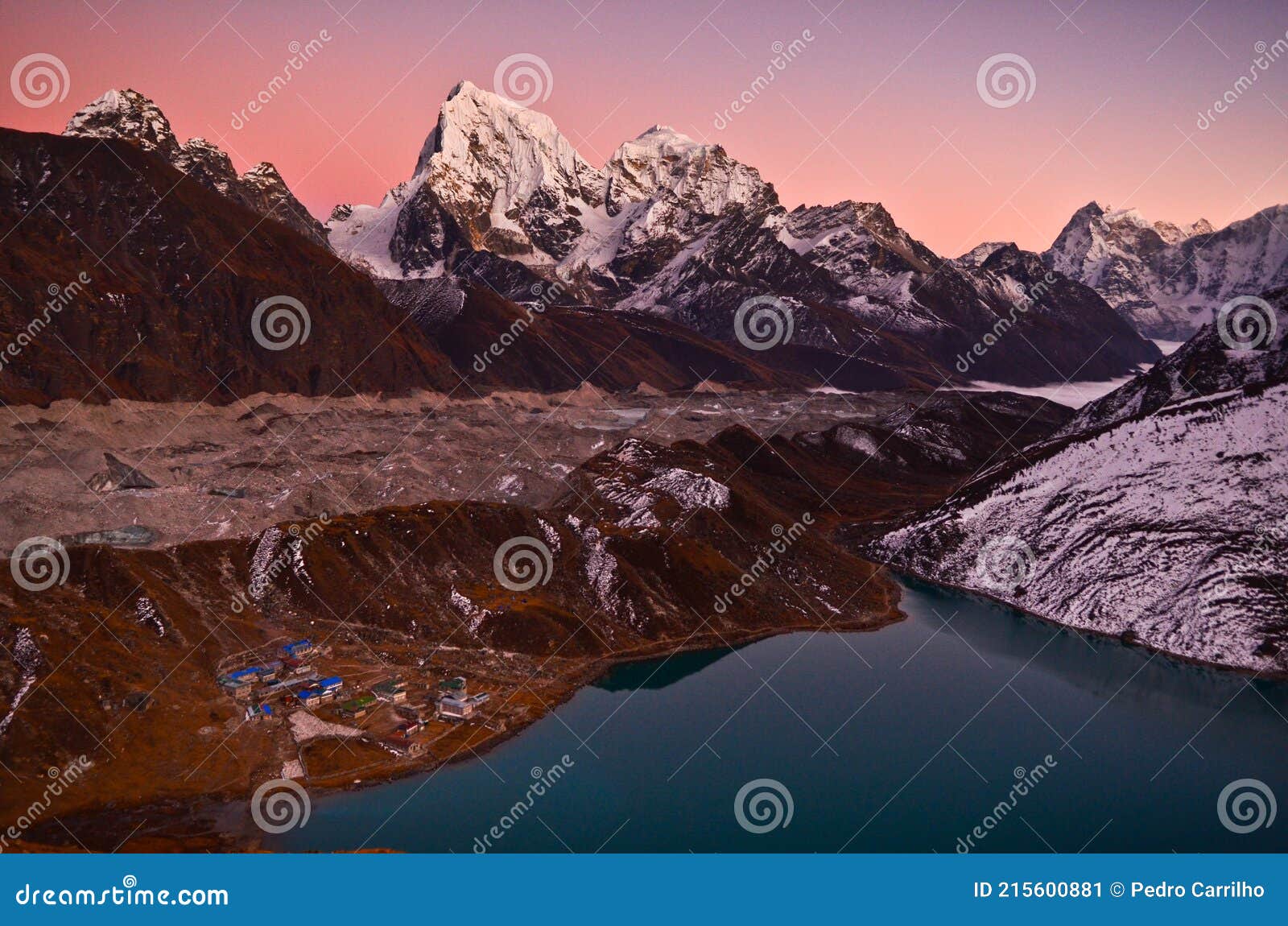 gokyo valley twilight