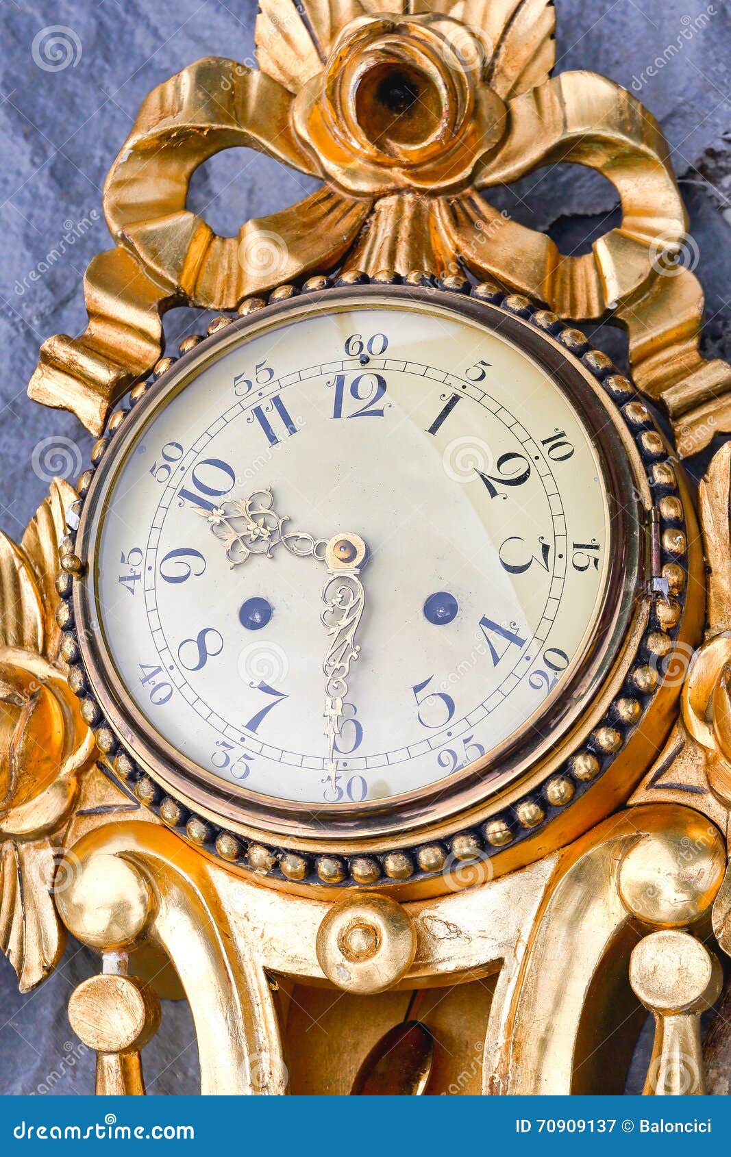 Gold Clock stock image. Image of round, golden, gold 70909137