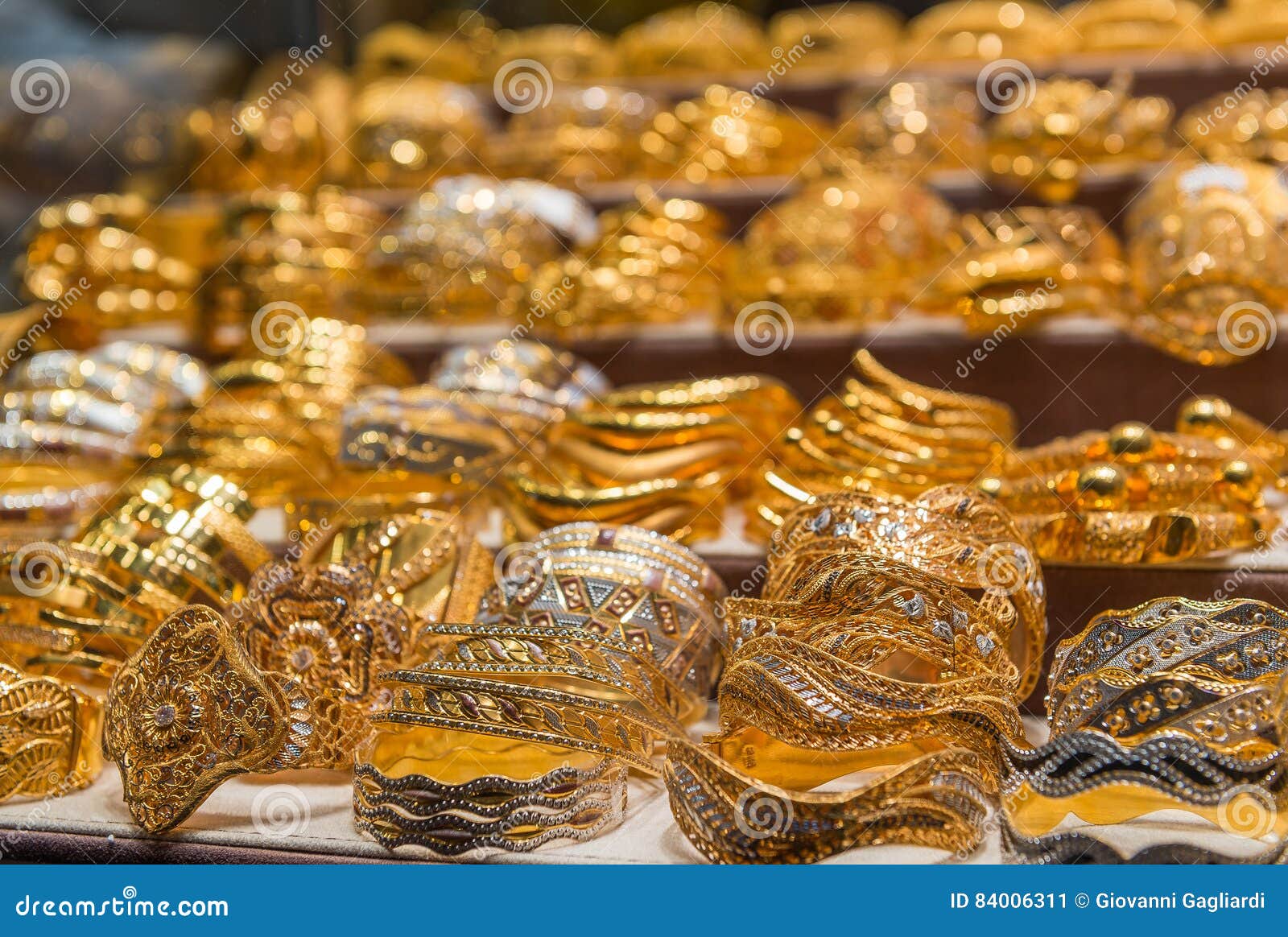 Gold on the Famous Golden Souk in Dubai Stock Image - Image of display ...