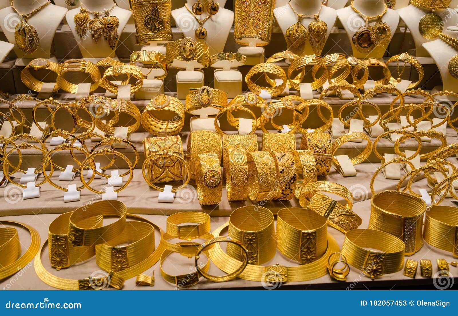 Gold Jewelry at the Egyptian Bazaar and the Grand Bazaar in Istanbul ...