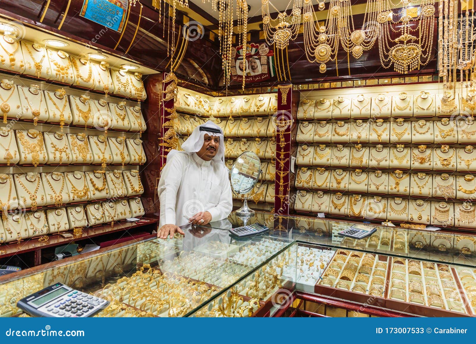 Gold market in Dubai, UAE editorial stock photo. Image of display ...