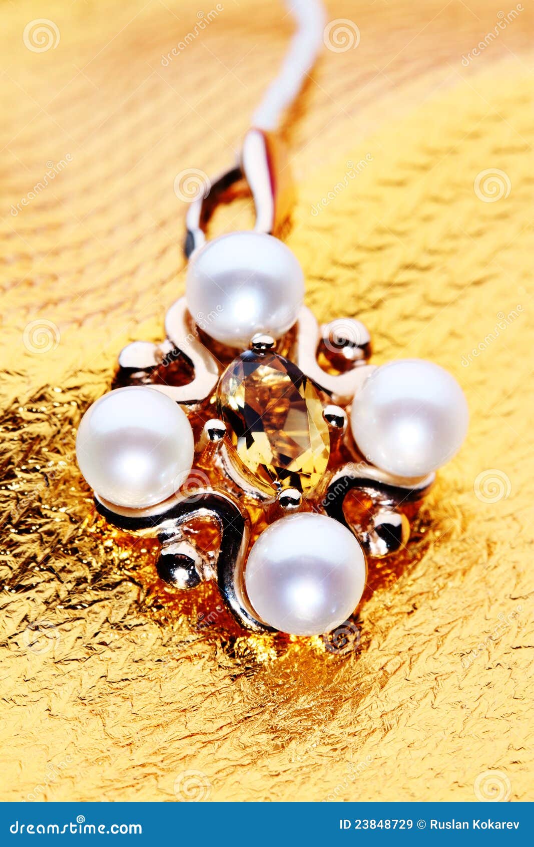 Gold pendant. stock image. Image of pearl, valuable, sparkle 23848729