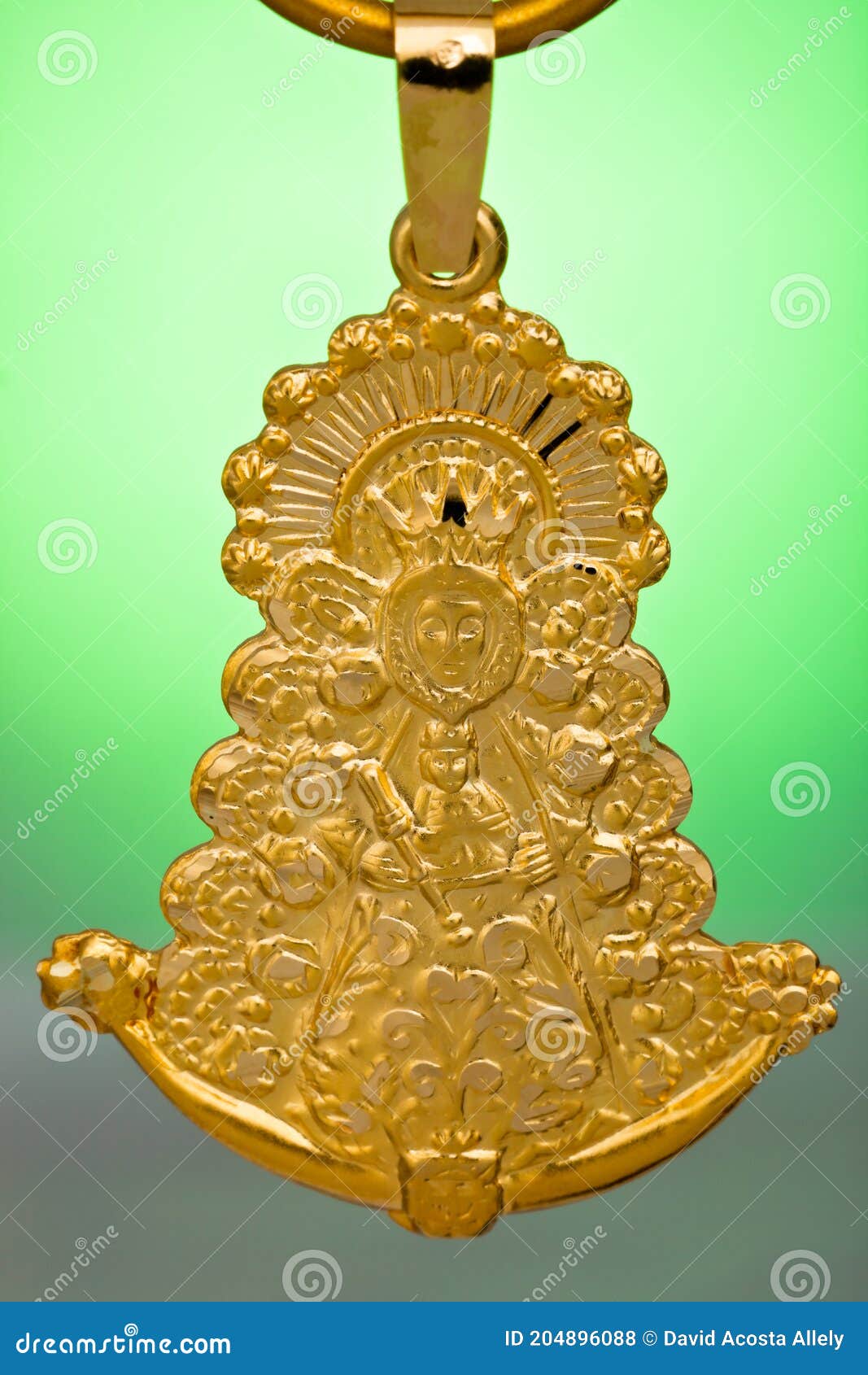 Gold Pendant stock photo. Image of closeup, jewelry 204896088