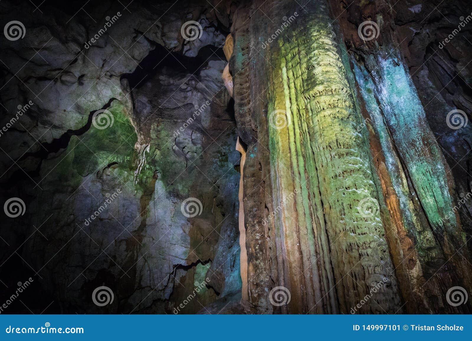 the gold pillar,  of akiyoshi cave