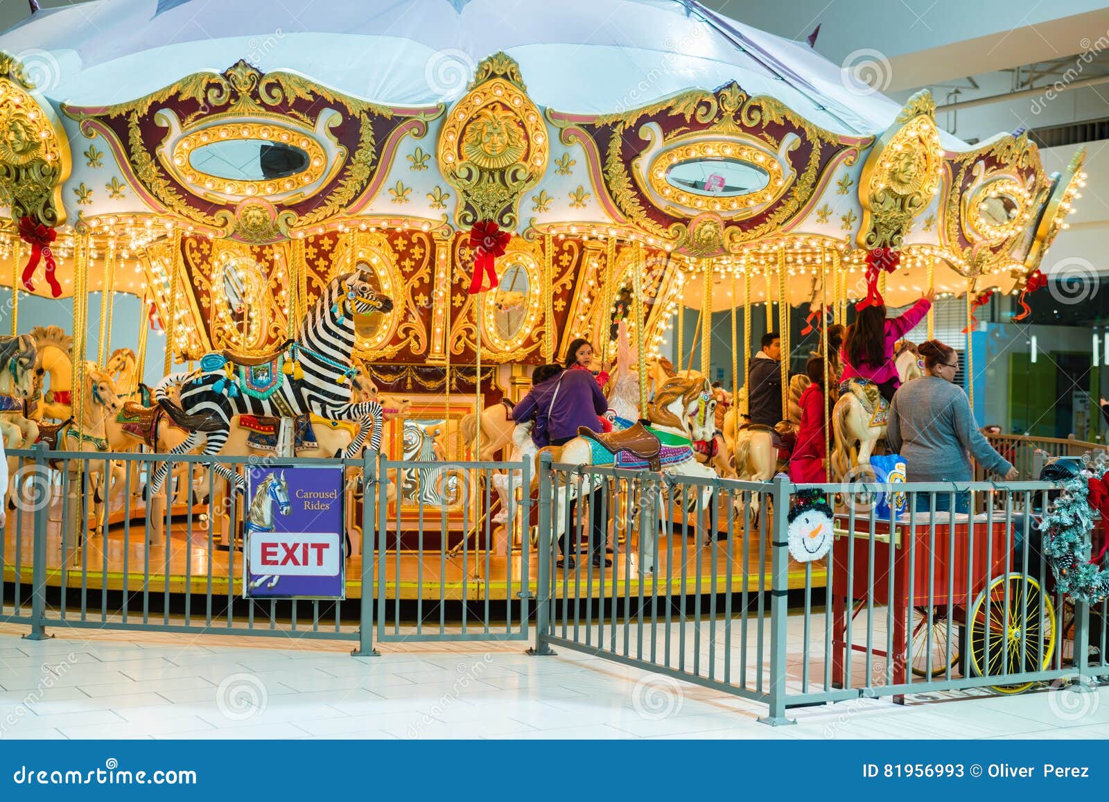 Golden carousel ride editorial stock photo. Image of decoration 81956993