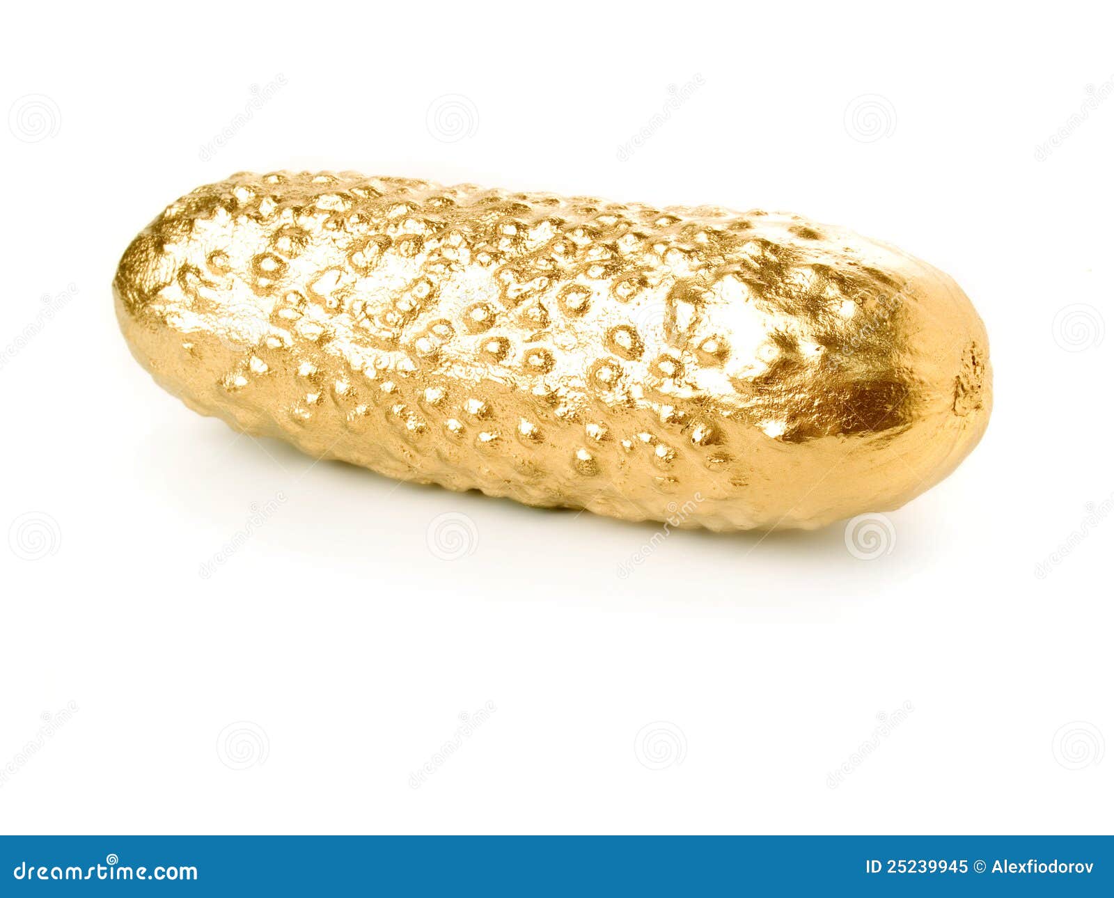 golden-cucumber-25239945.jpg