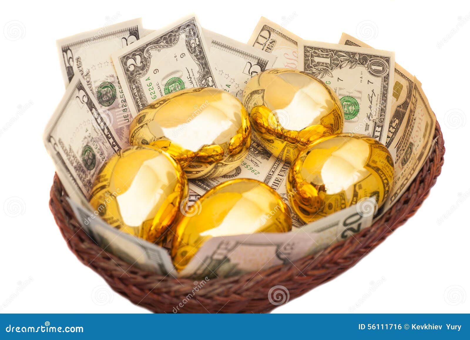 Golden eggs. A symbol of making money and successful investment on green  background Stock Photo - Alamy