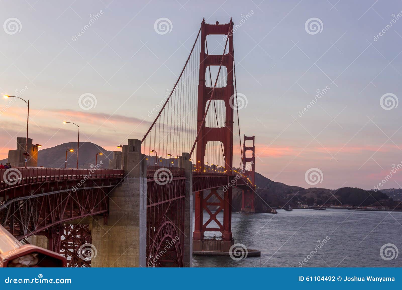 Golden Gate Bridge in San Francisco in the evening.