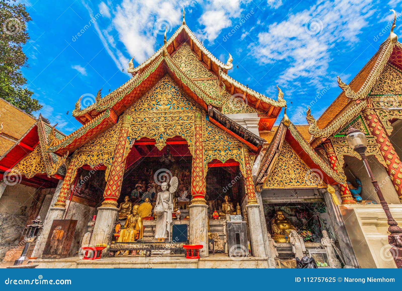 golden pagoda in wat phrathat doi suthep chiang mai