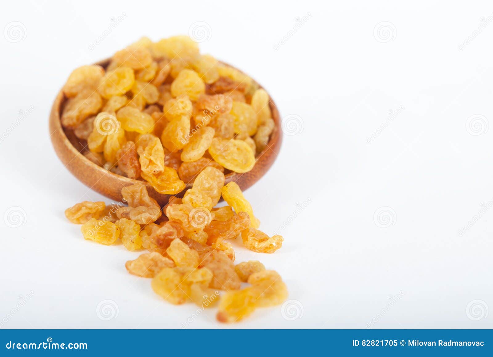 Golden Raisins or Dried Grapes Stock Image - Image of grapes, heap ...