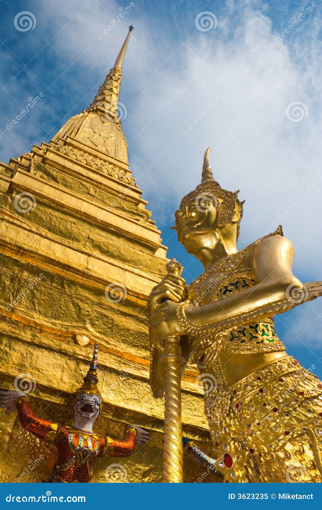 Golden Statues stock image. Image of cultural, bangkok 3623235