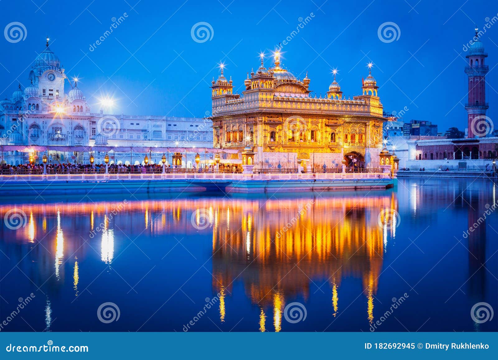 13,137 Golden Temple Night Stock Photos - Free & Royalty-Free Stock Photos  from Dreamstime