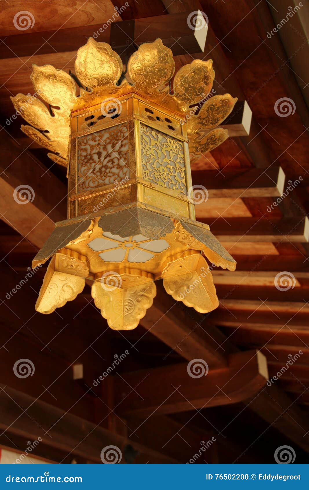 Goldene Lampe Stockfoto Bild Von Lampe Goldene