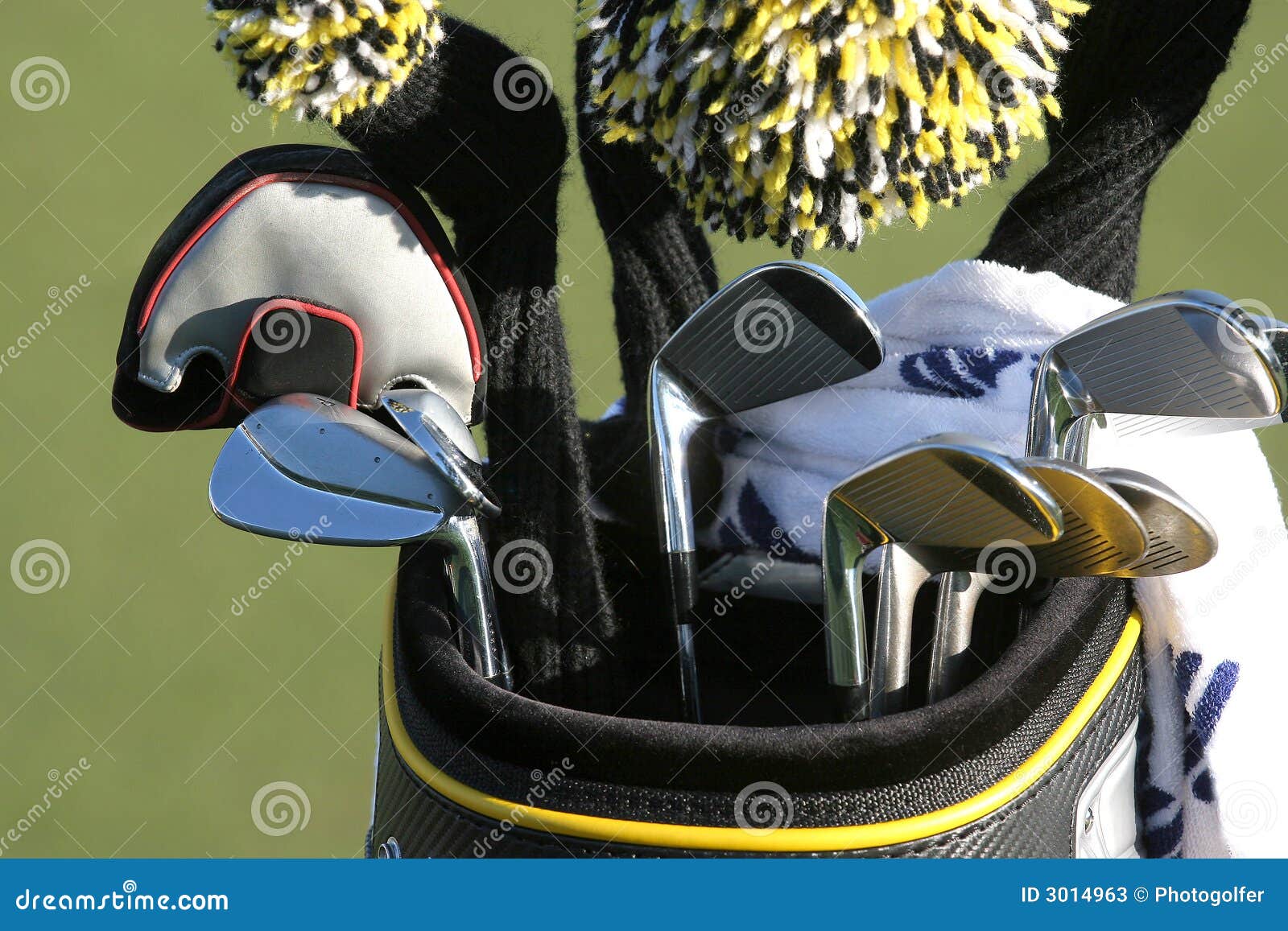 Golf Bag and the Set of Clubs Stock Image Image of green, putter 3014963