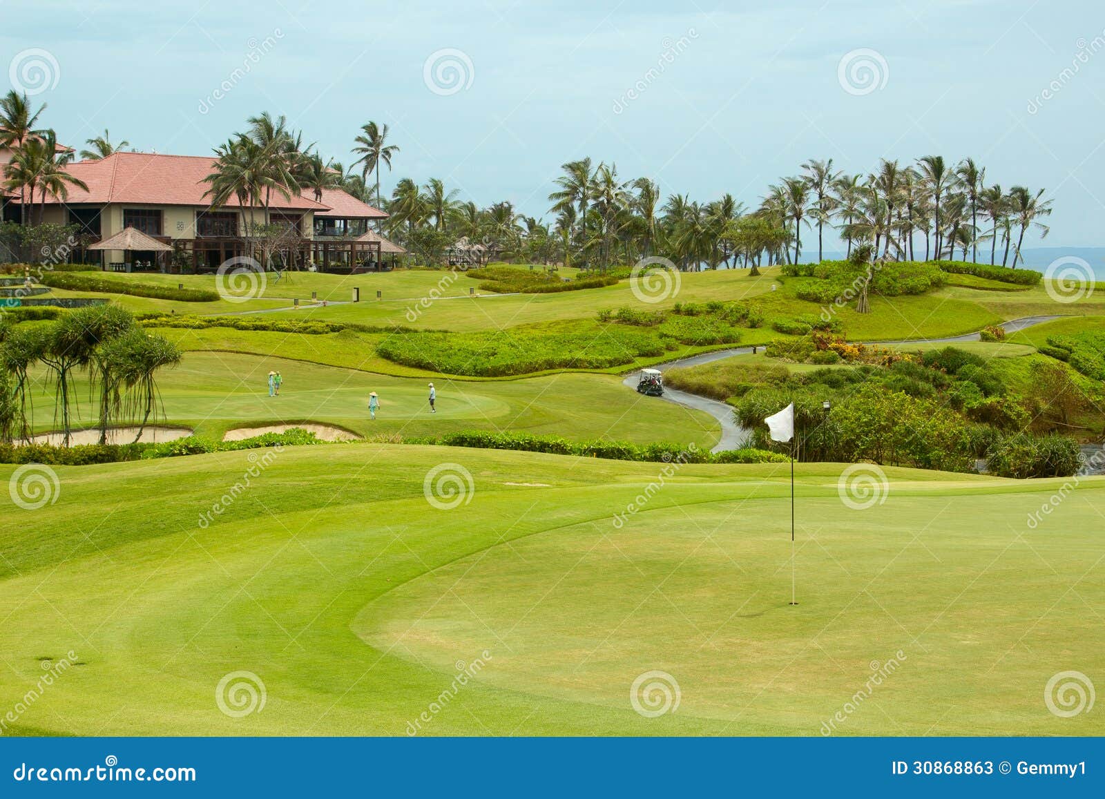 Golf Course in Luxury Resort. Green Field and Blue Sky Stock Image - Image  of field, hobby: 30868863