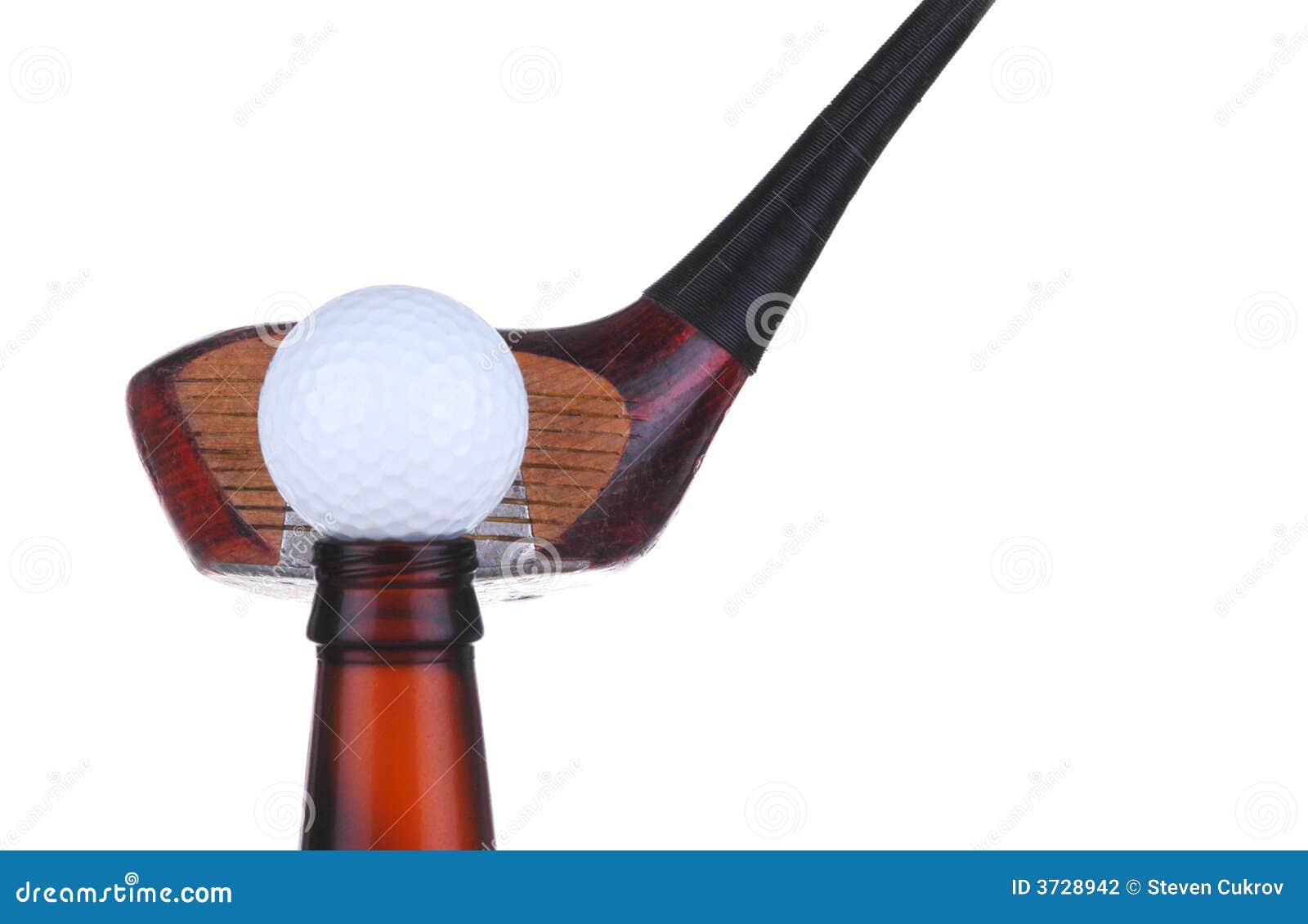 Golfball Auf Flasche Mit Treiber Stockfoto - Bild von weinlese