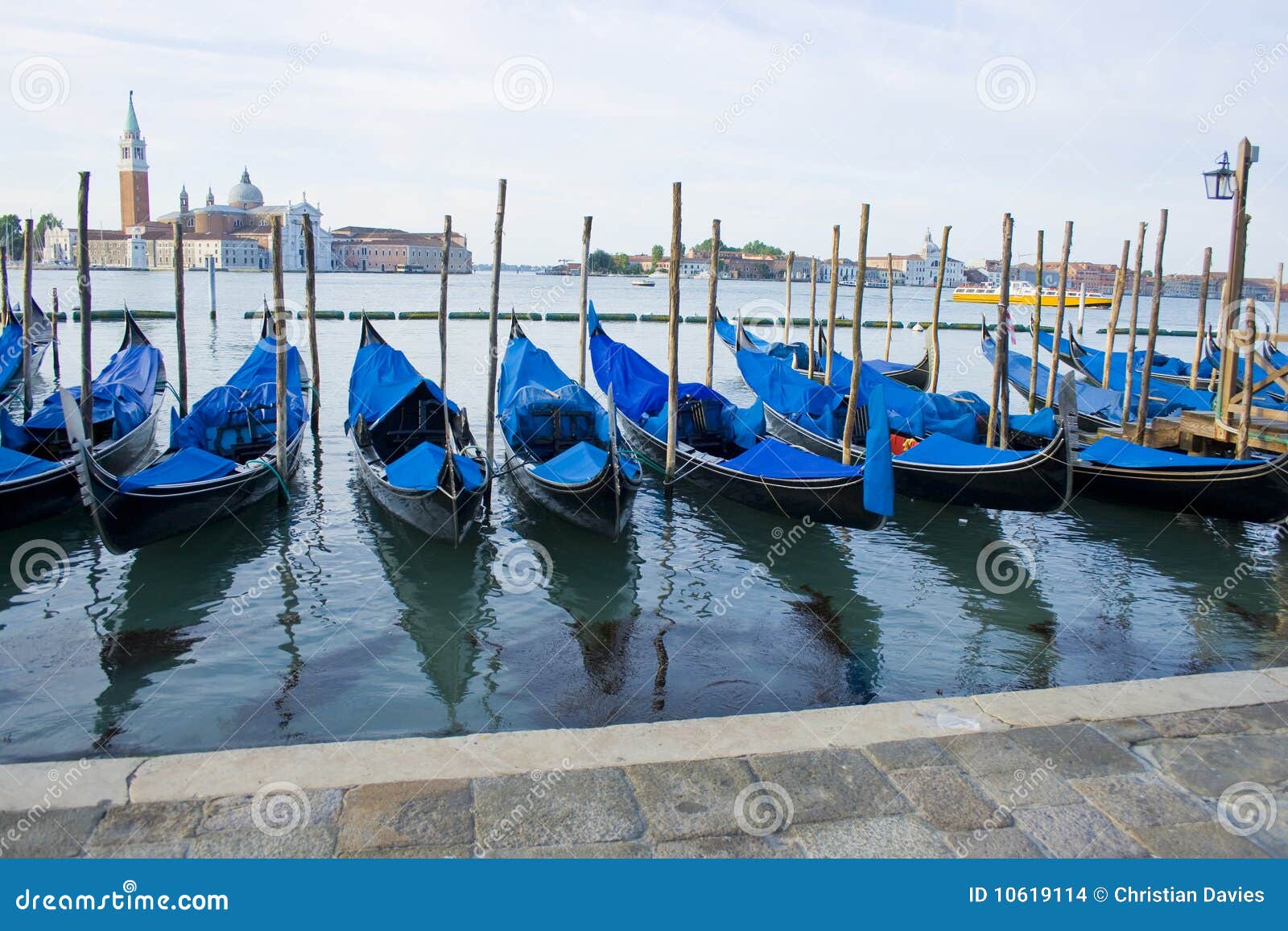 Gondola Boats On Grand Canal Venice Italy Stock Images 