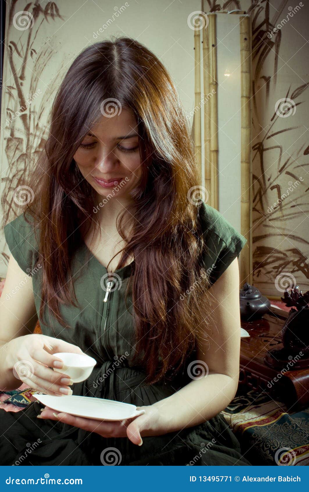 Gongfu tea ceremony stock image. Image of female, girl 13495771