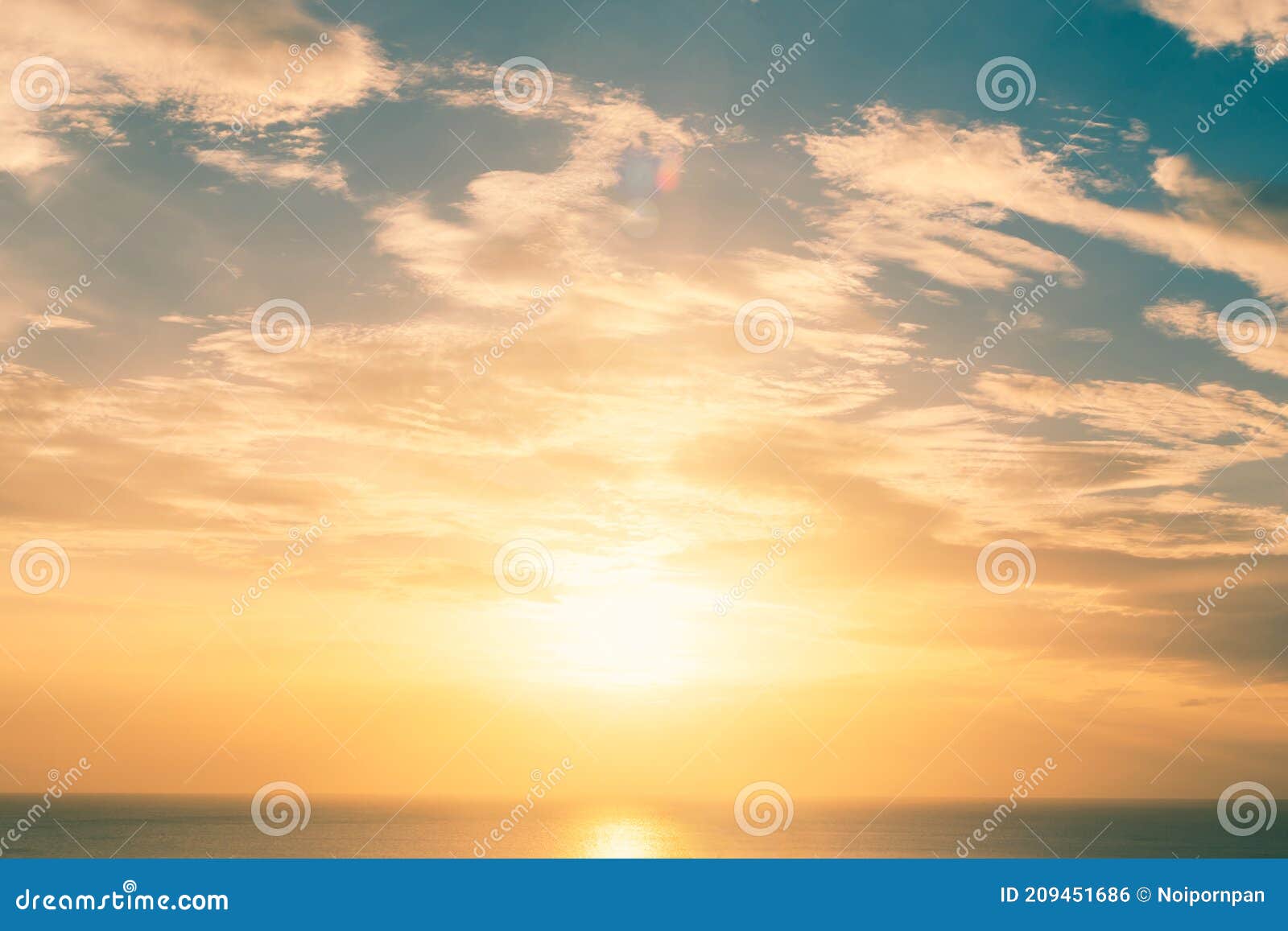 Good Morning Sunrise or Sunset Evening Sky Background with Cloud ...