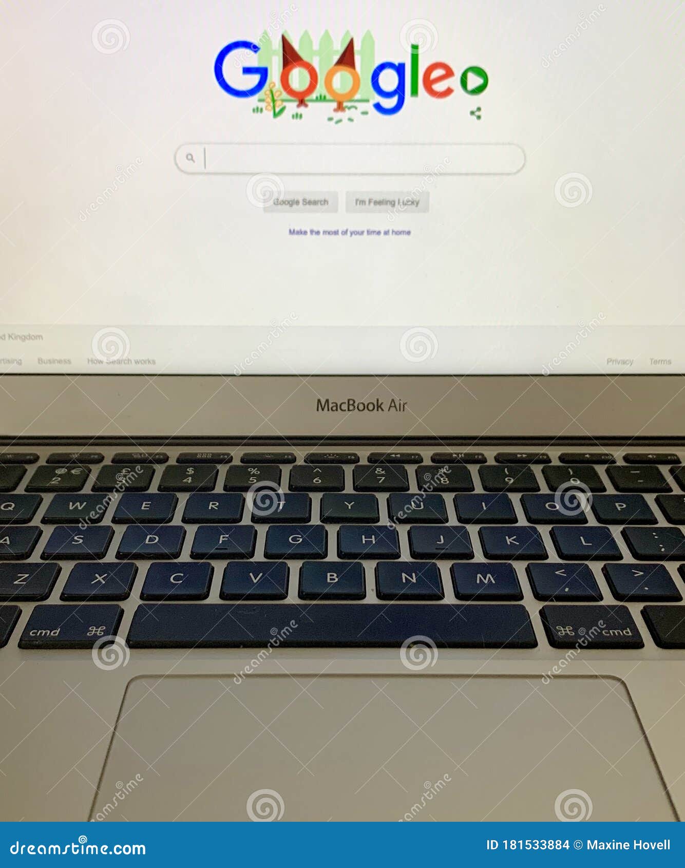 Google mac imagen de archivo editorial. Imagen de ordenador 181533884